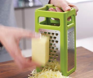 Masak di dapur lebih cepat pakai alat parut - SAKTI DESAIN