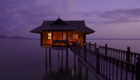 bungalow overwater