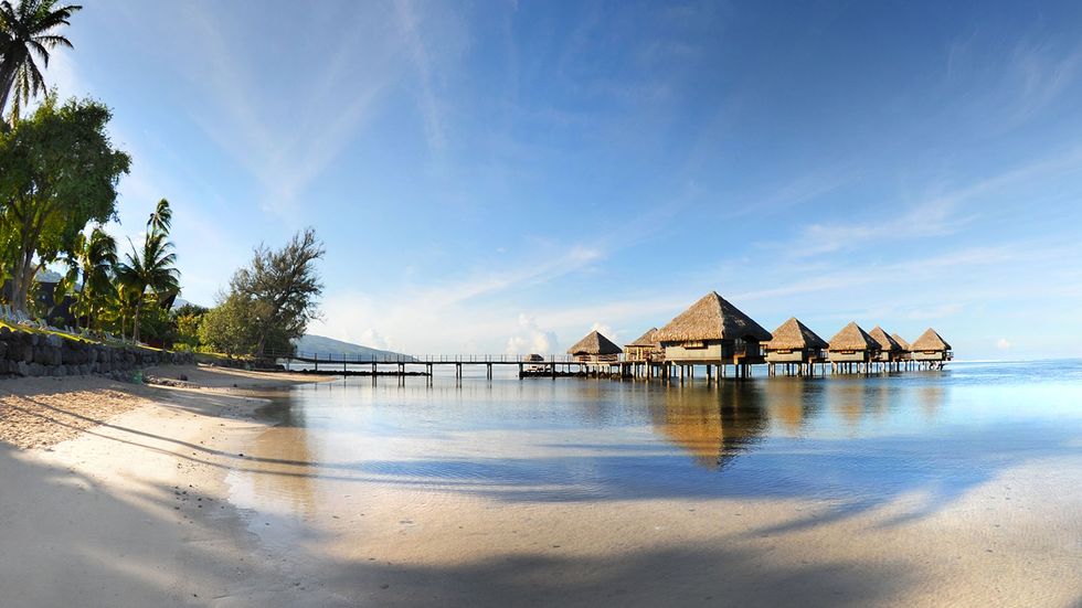 bungalow overwater